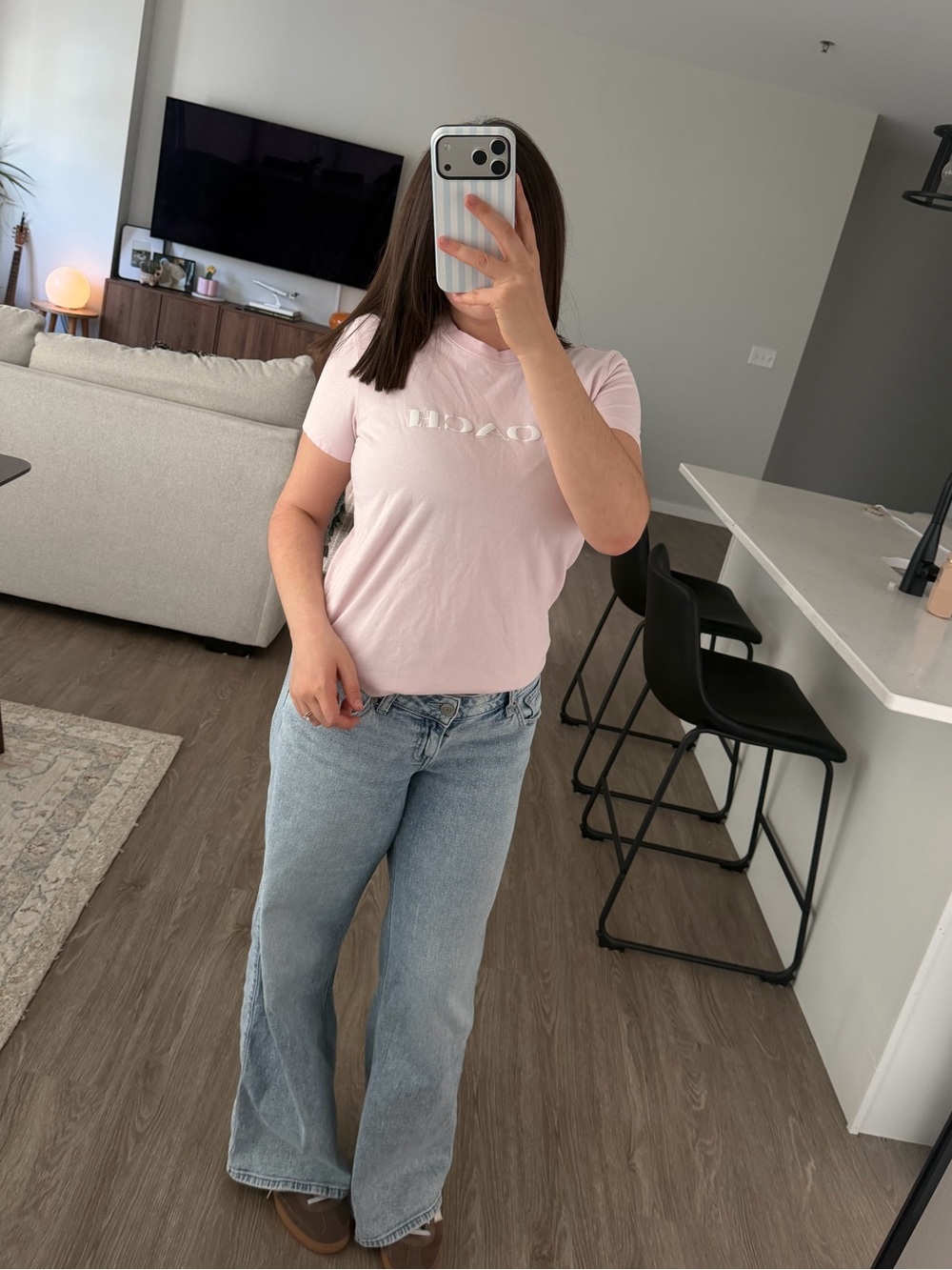 Baby Pink Coach Tee Shirt 100% Cotton - Picture 5 of 5